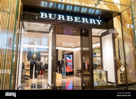 burberry brit store in virginia
